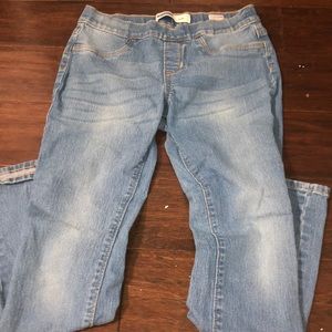 light wash jeans